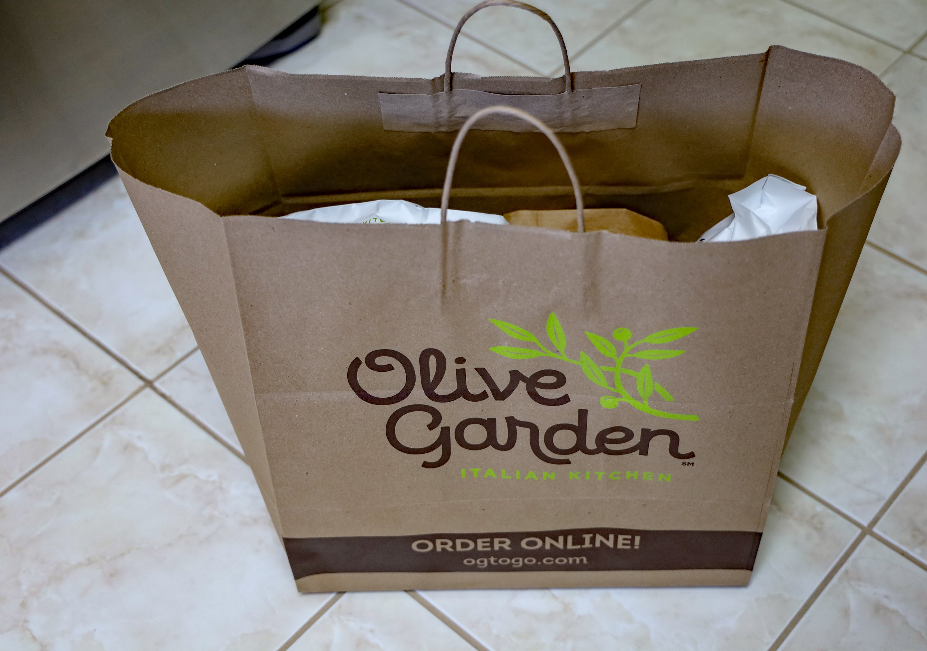 food service market research olive garden to go